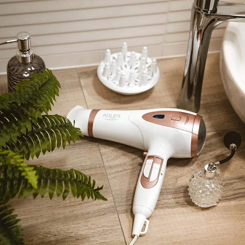 Uscator Par Ionizare 2200W AD 2248 Alb Adler