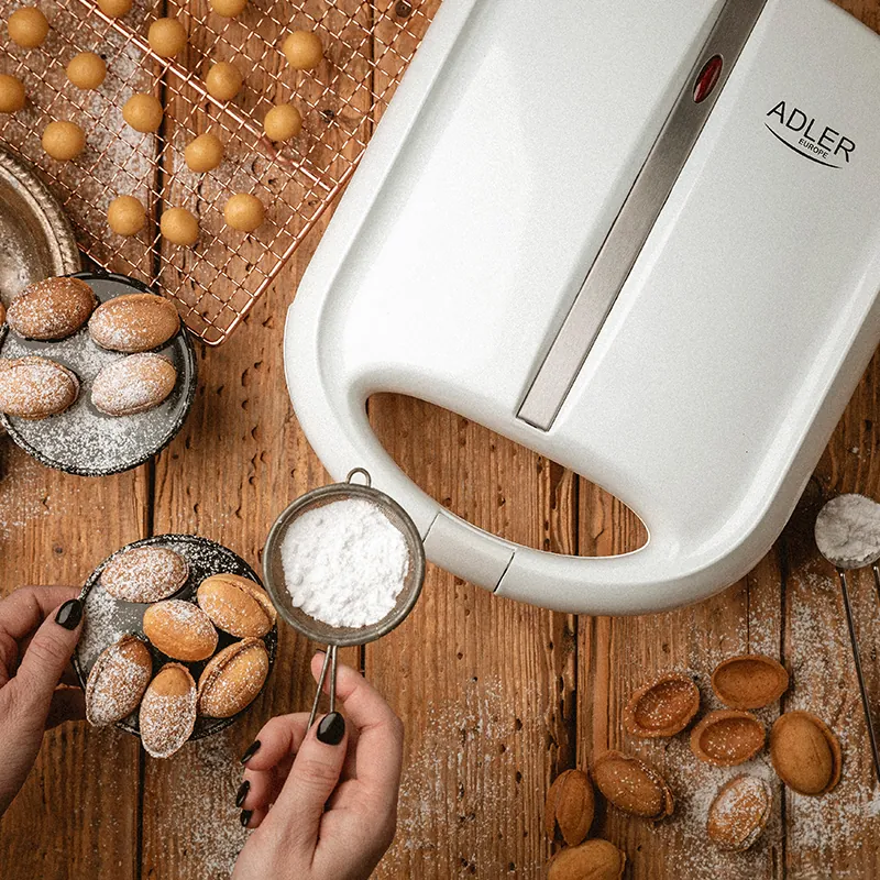 Aparat Nut Maker AD 3039 Alb Adler