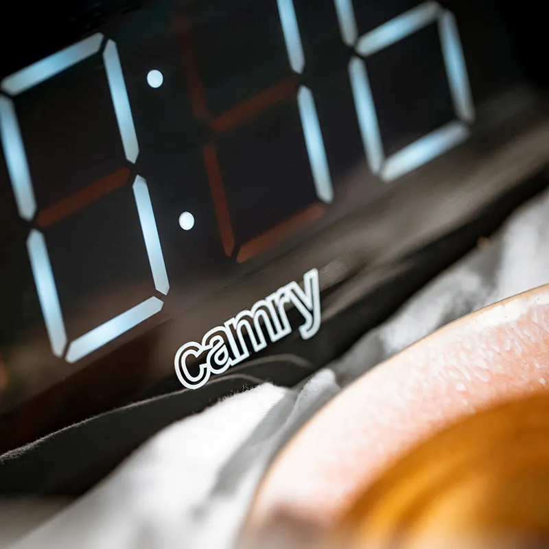 Ceas Alarma Radio AM / FM Camry