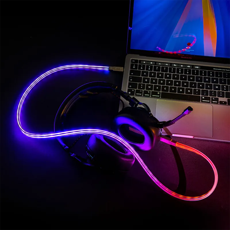 Cablu USB-C - USB-C Fast Charge 1M  Iluminat LED