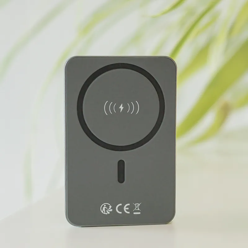 Power Bank PD+QC 5000MAH Magnetic