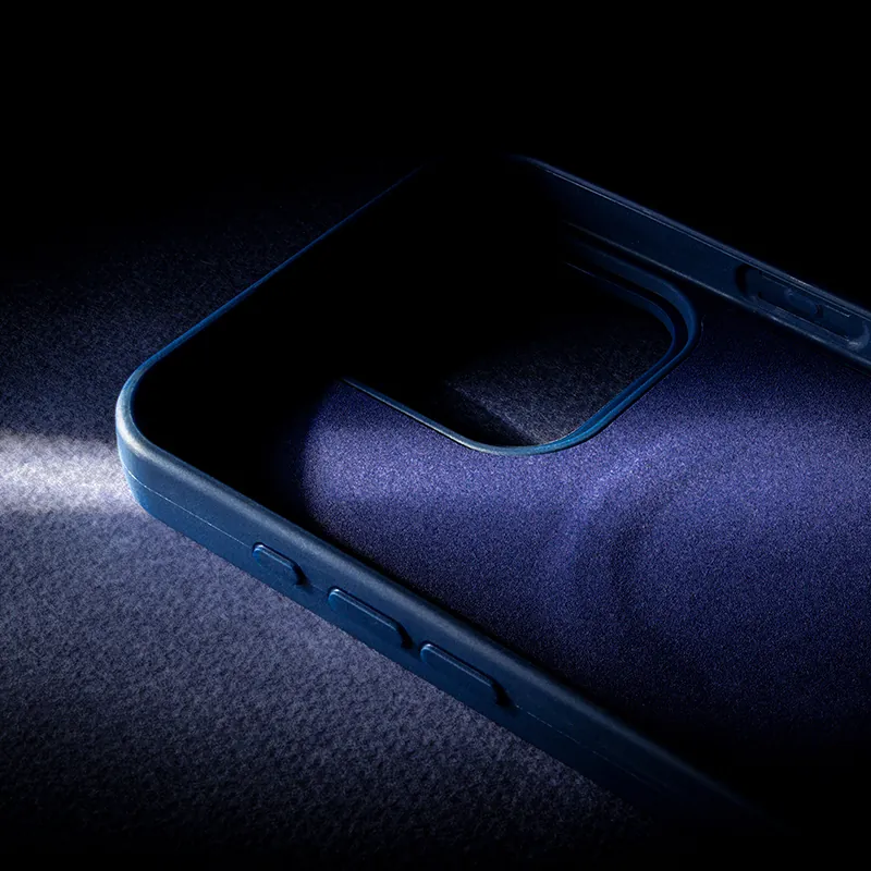Husa Silicon pentru Ihone 17 Pro Max - Albastru Inchis