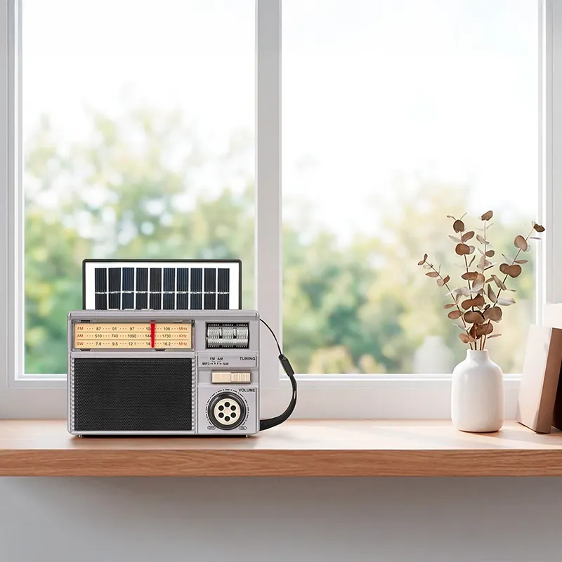 Radio Portabil Analog Incarcare Solara Kruger Matz