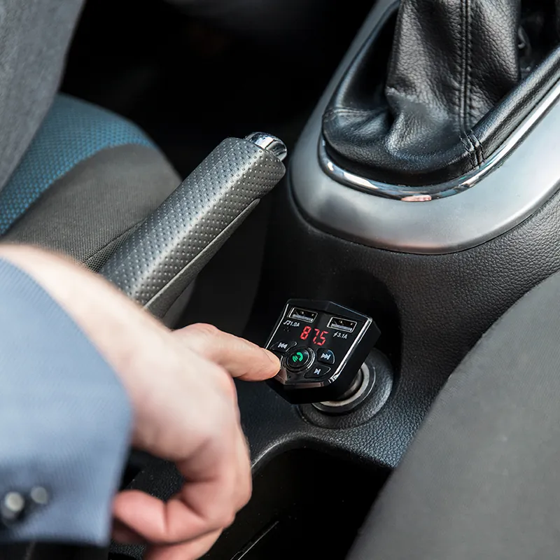 Modulator FM cu Bluetooth + 2USB
