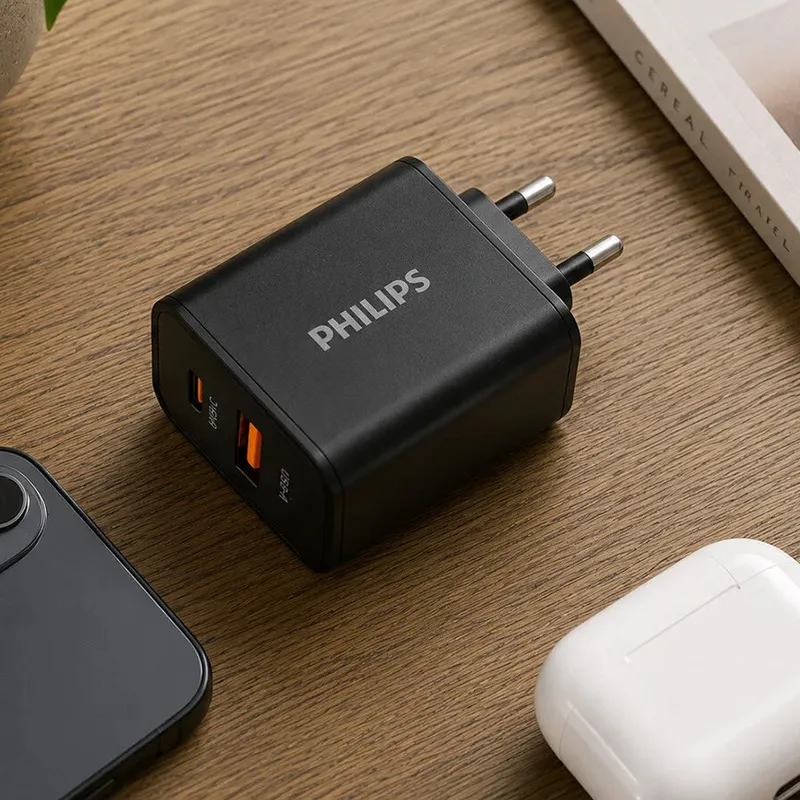 Alimentator Retea USB-A + USB C PD 20W Philips