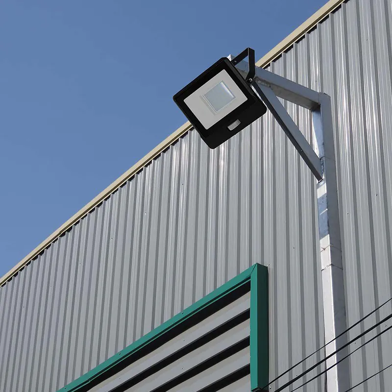 Reflector LED SMD 50W 6400K IP65 cu Senzor Miscare - Negru