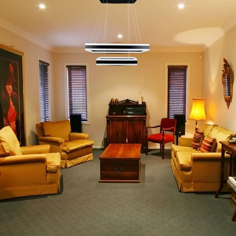 Candelabru LED 113W Dimabil 3000K - Negru