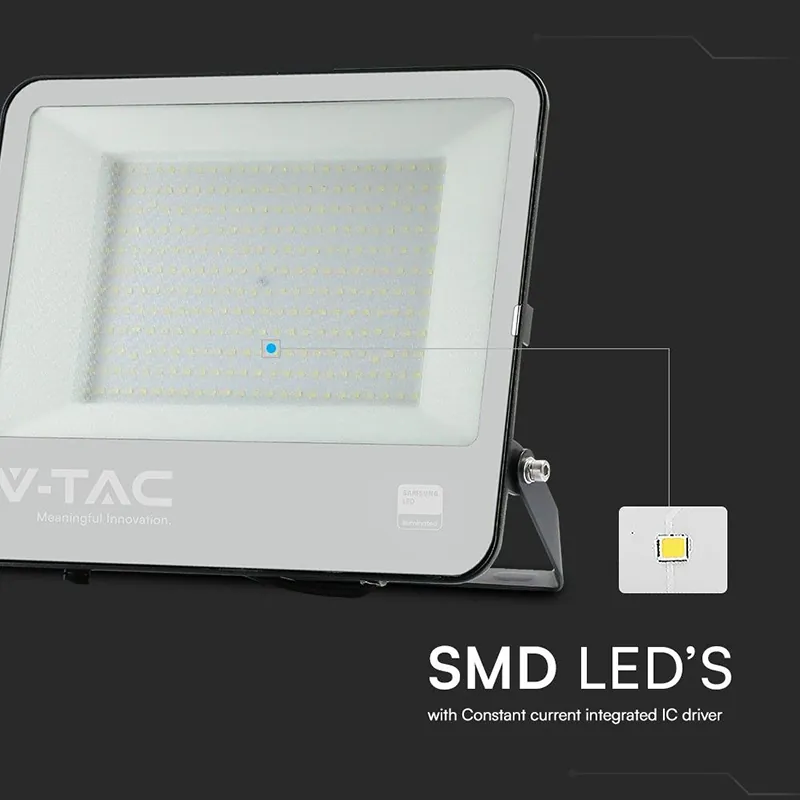 Reflector LED SMD 200W 6500K IP65 Cablu 1M Cip Samsung - Negru/Gri