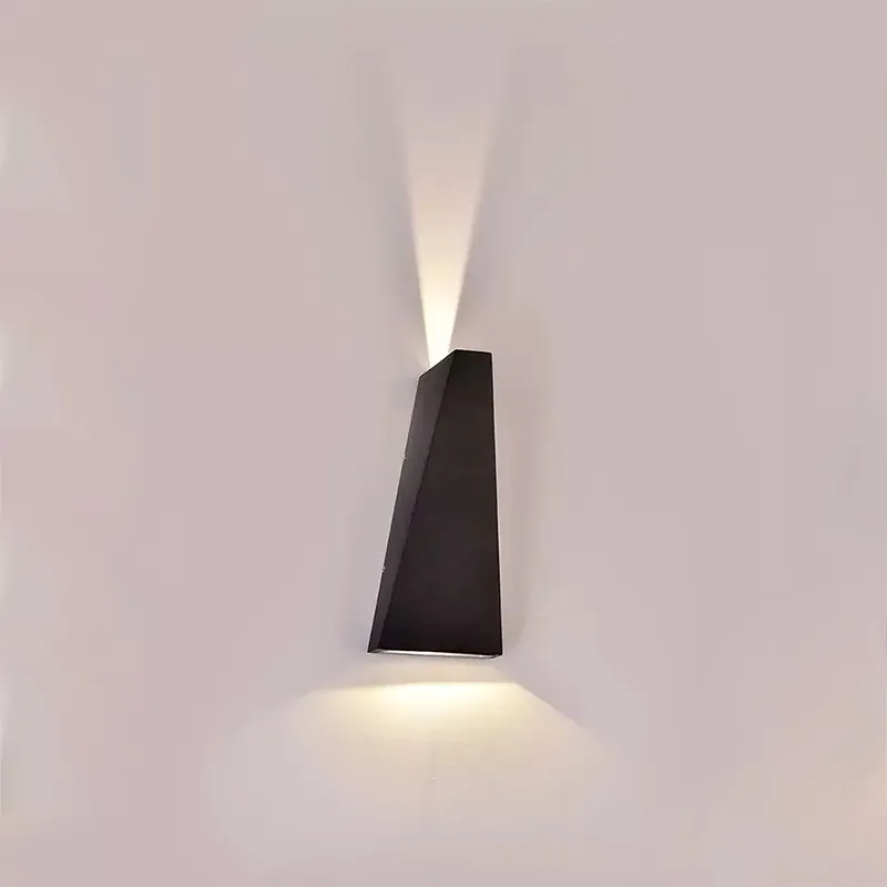 Lampa LED 6W IP65 3000K Alb Cald