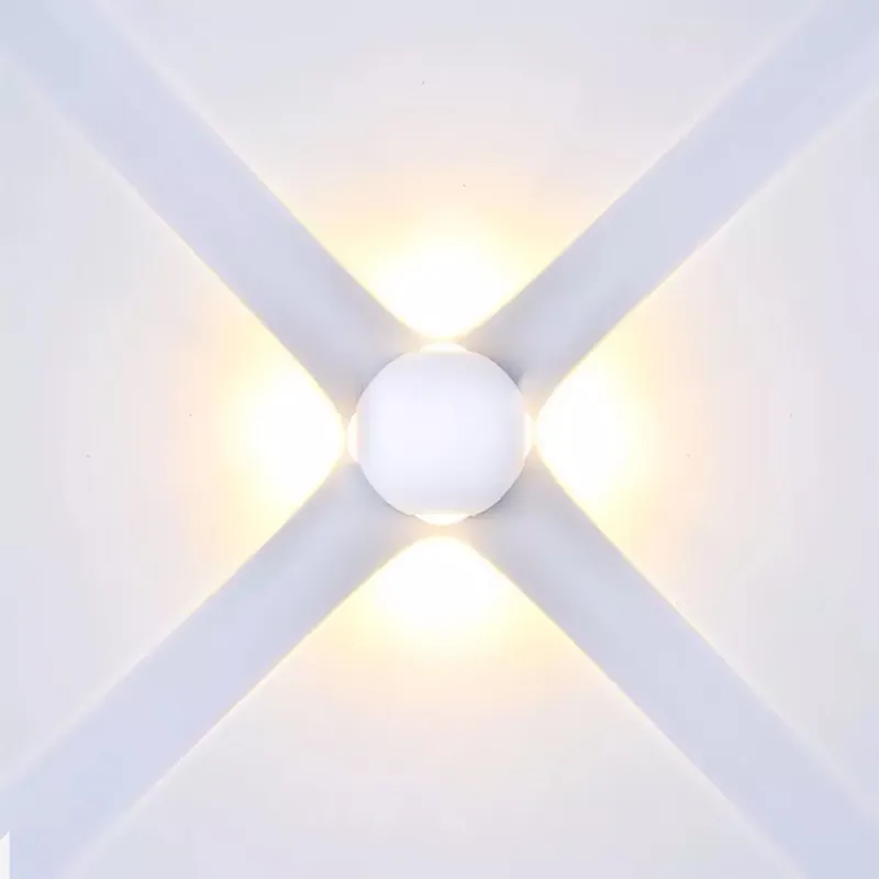 Lampa LED Perete 4W IP65 3000K Alb Cald