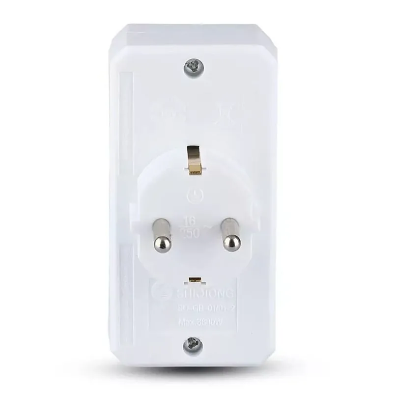 Adaptor 3 Prize 2X2.5A si 1X16A Max 3680W