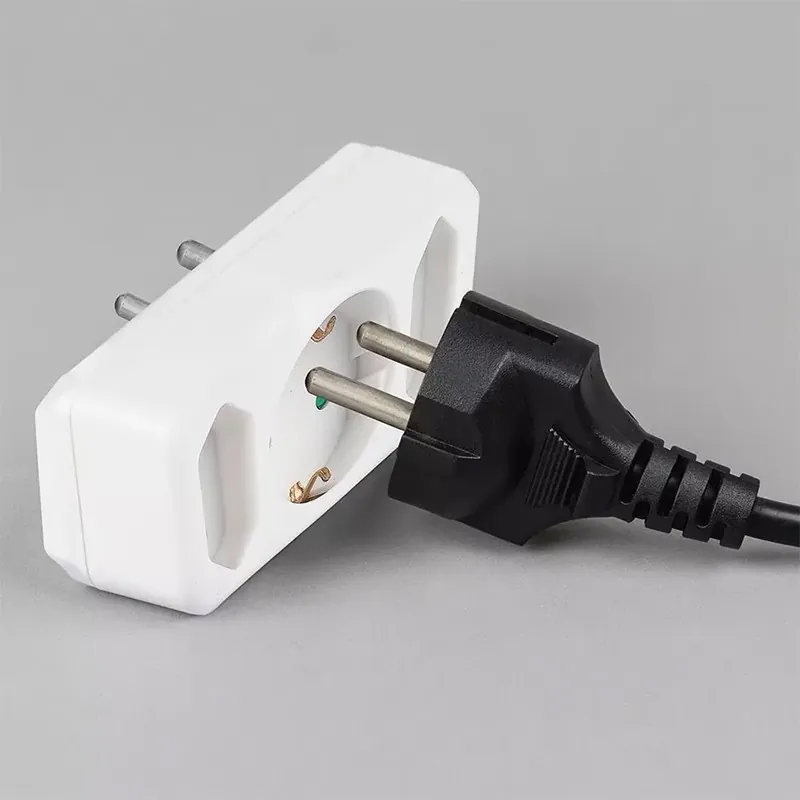 Adaptor 3 Prize 1X16A 2X2.5A Max 3500W