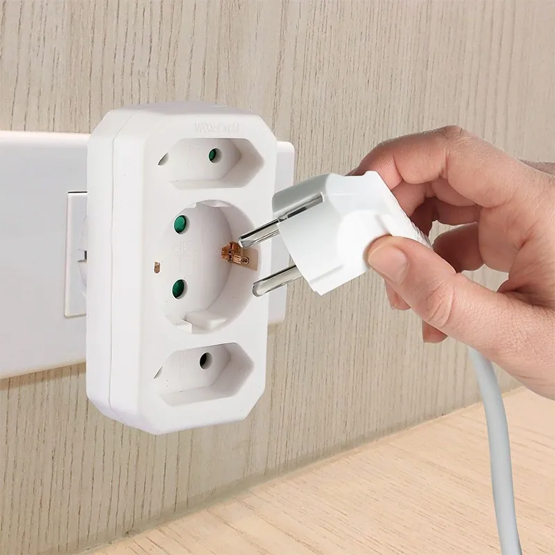 Adaptor 3 Prize 1X16A 2X2.5A Max 3500W
