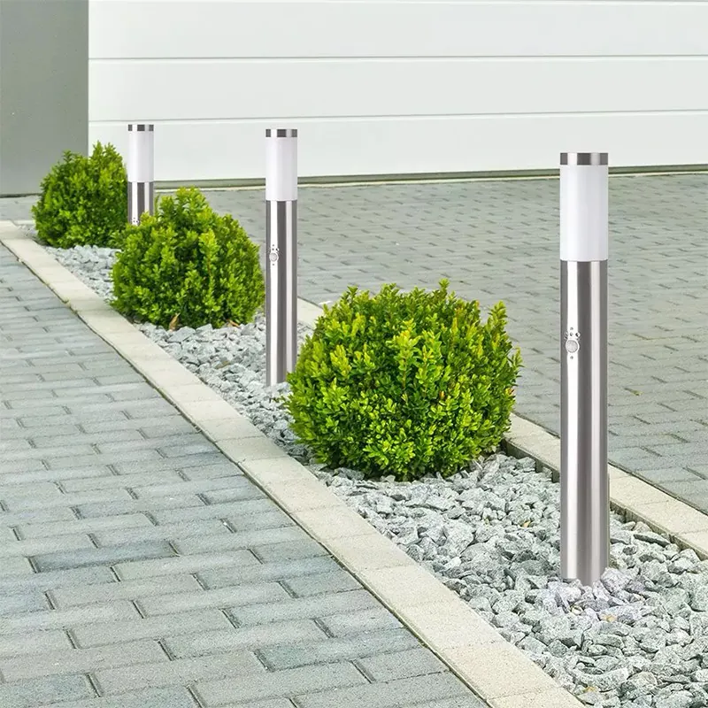 Corp Iluminat Exterior Soclu E27 cu Senzor IP44 80CM