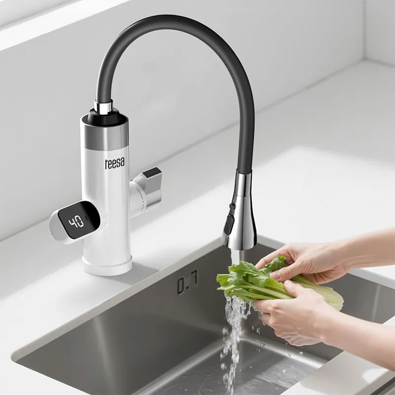 Robinet Instant Apa Calda 3000W Teesa