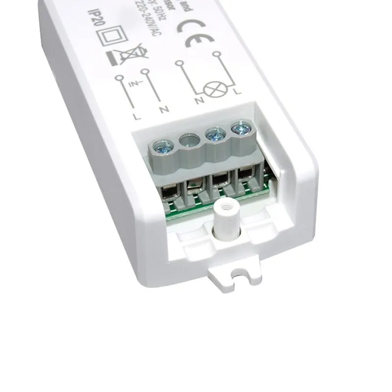 Senzor PIR Infrared Usa MCE135