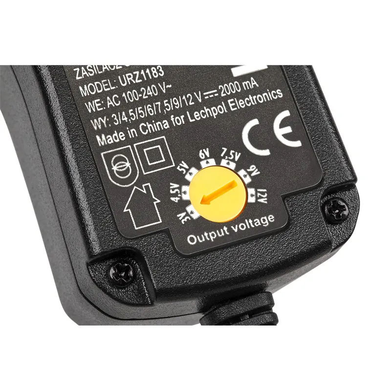 Alimentator Stabilizat 3-12V 2000MA Kemot