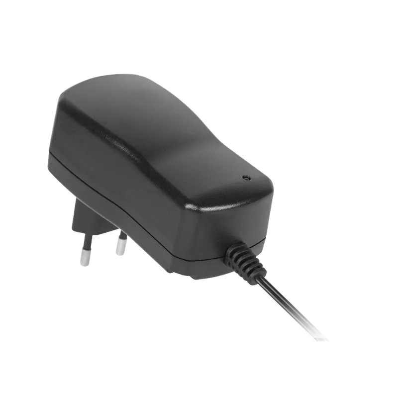 Alimentator Stabilizat Universal 1500MA Kemot