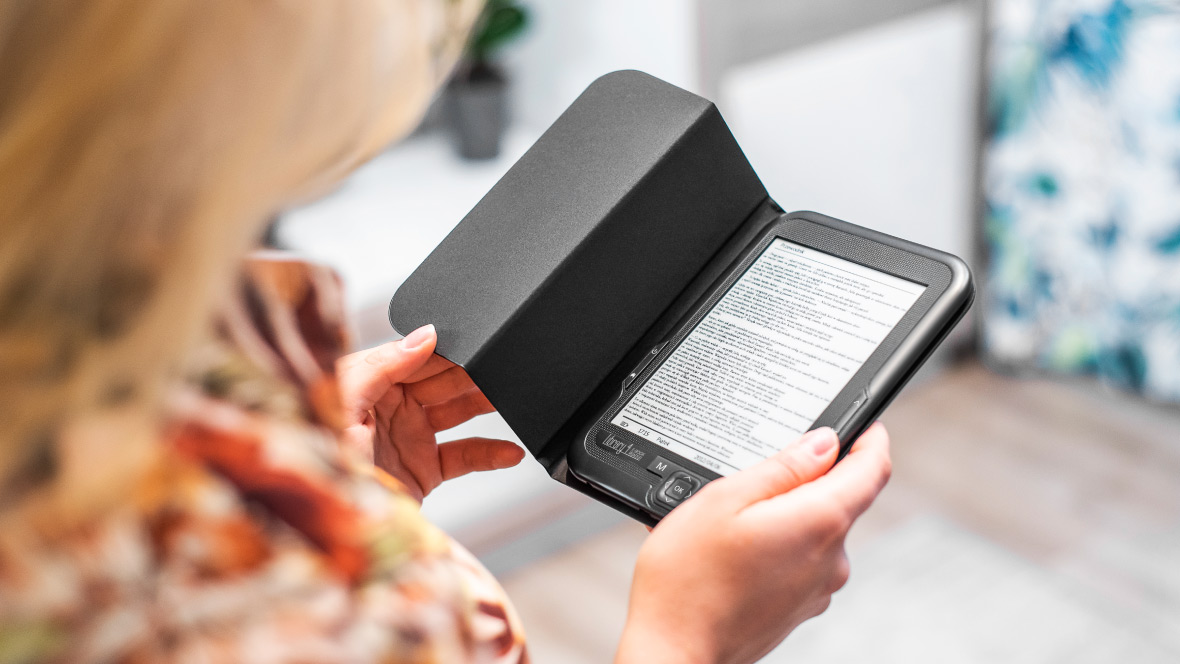 Husa eleganta inclusa in set Etui pentru e-book reader