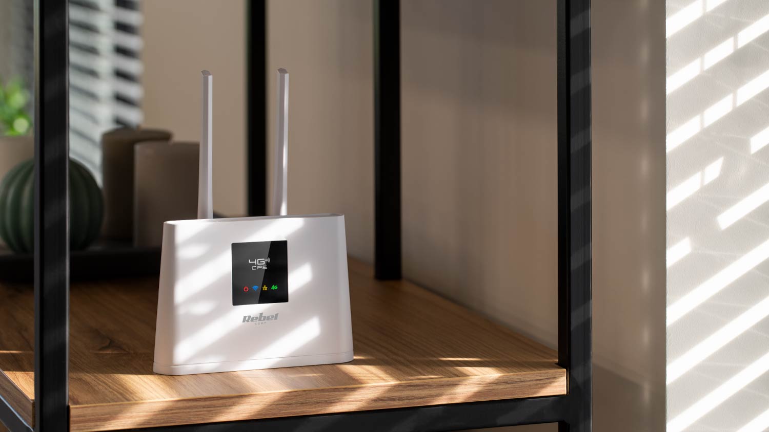 Router Wi-Fi Rebel RB-702 Router Wi-Fi Rebel RB-702