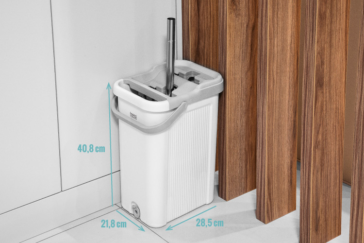 Design subtire Mop cu galeata de mici dimensiuni