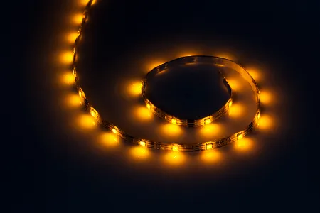 Banda LED SMD galbena 1 m