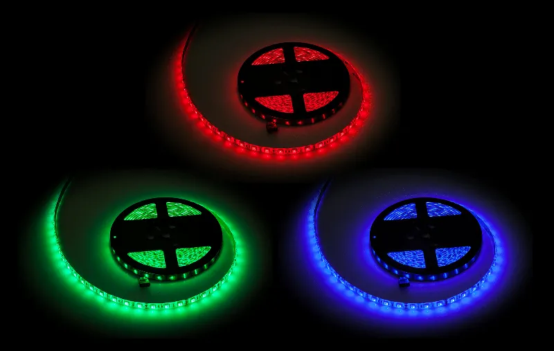 Banda LED IP65 300X500 SMD RGB 5M Rebel