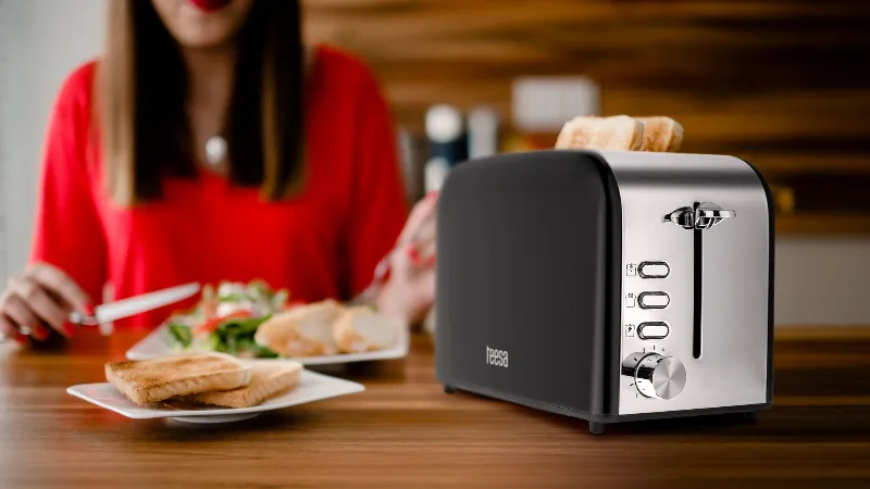 Toaster 850W Teesa