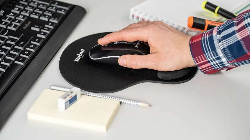 Mouse Pad cu Gel Rebel