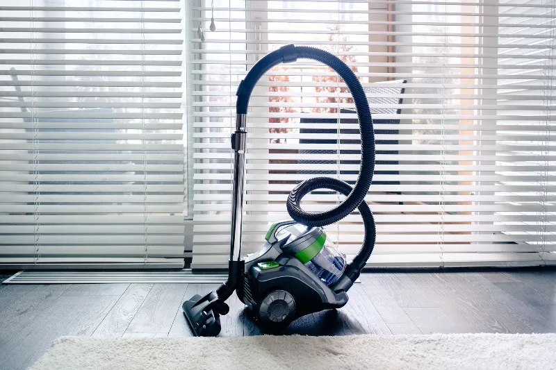 Aspirator 700W Vacuum Green Tees