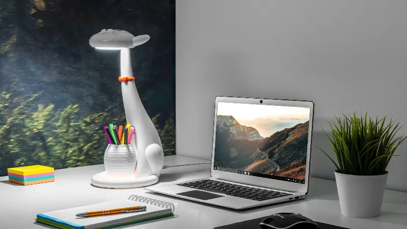 Lampa LED Birou Copii Model Pisica Rebel