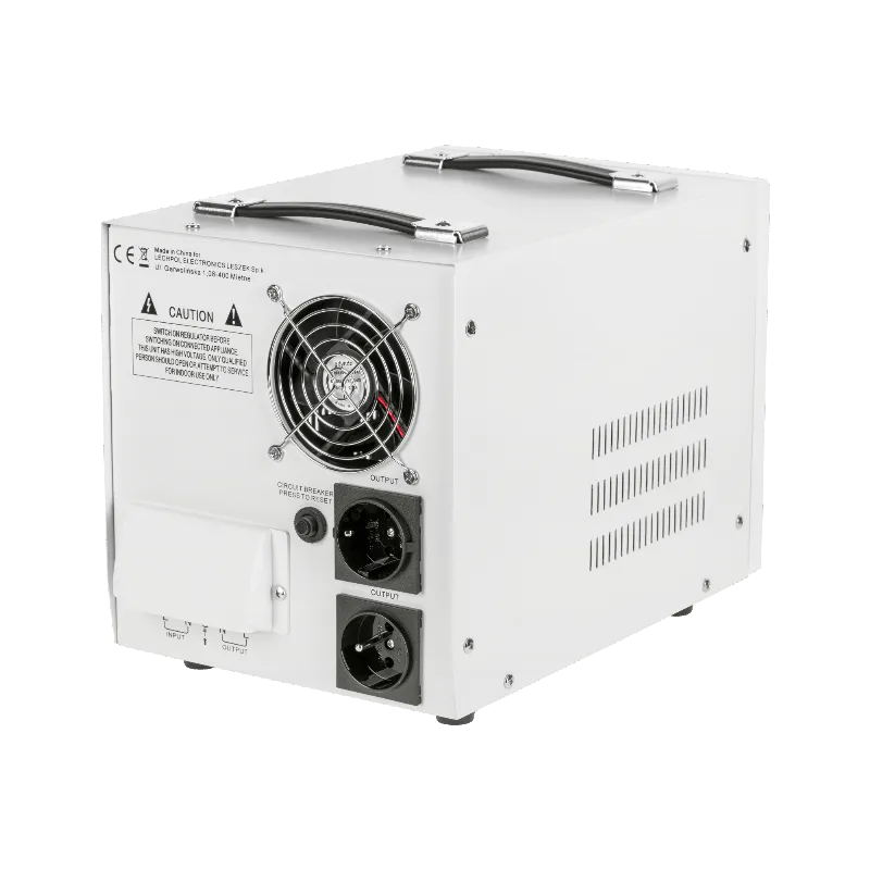 Stabilizator Tensiune Automat 3000VA Kemot
