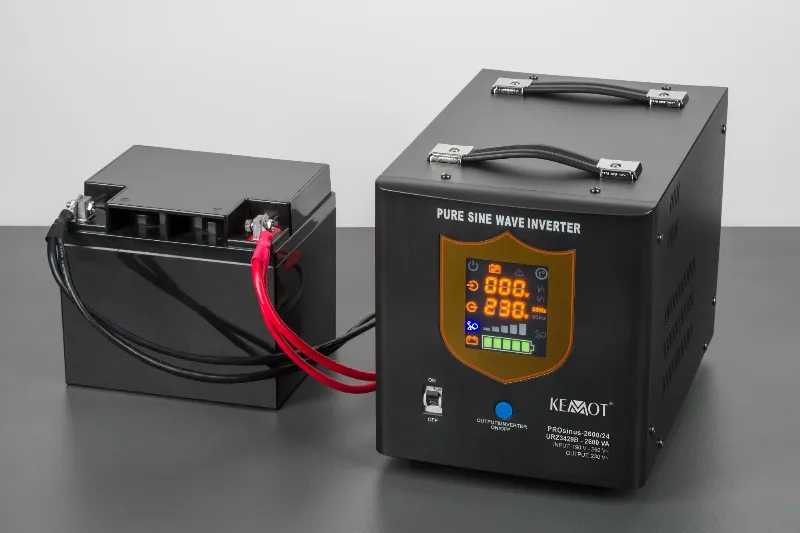 UPS cu Sinus Pur - 24V / 1800W / Negru