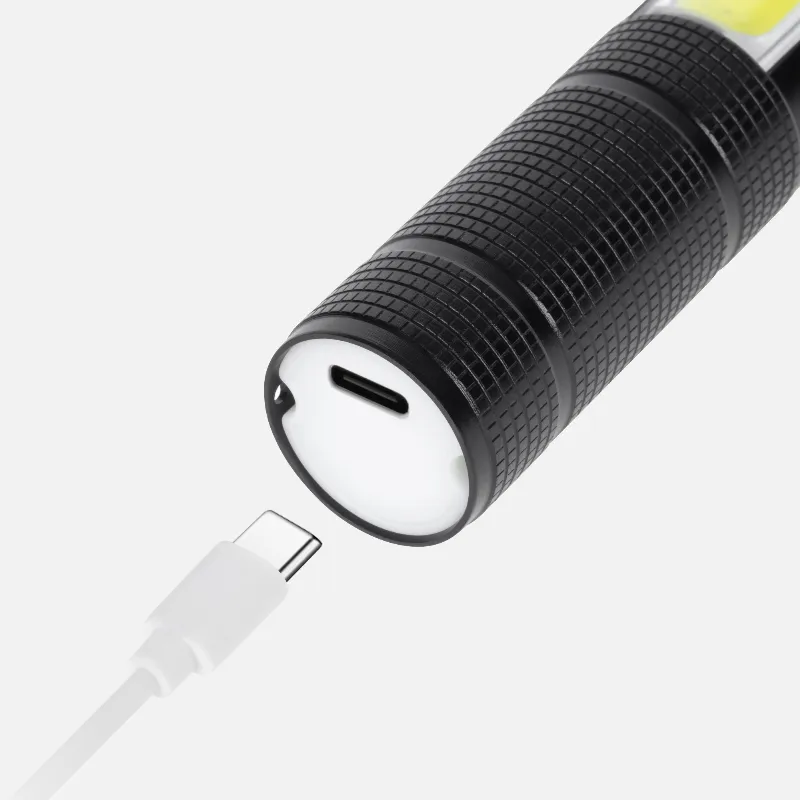 Lanterna Multifunctionala cu Acumulator Rebel