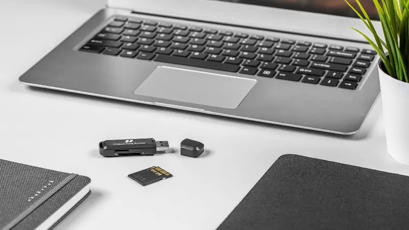 Cititor Micro SD USB 3.0 Rebel