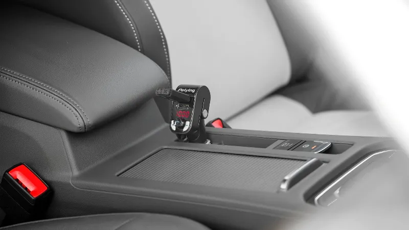 Modulator FM Audio Bluetooth 2X USB