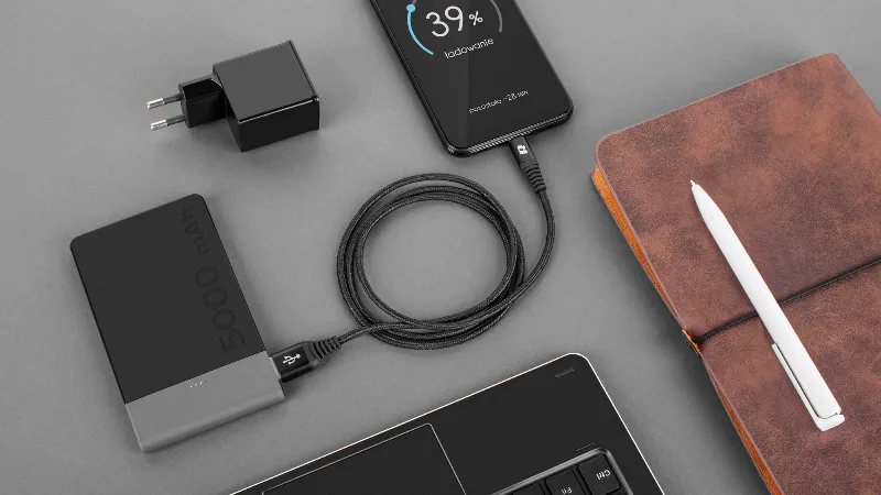Cablu USB-Micro USB 0.5 Rebel Negru